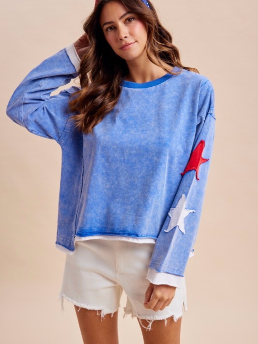 Annie Wear Blue Star-Appliqué Long Sleeve Women's Top